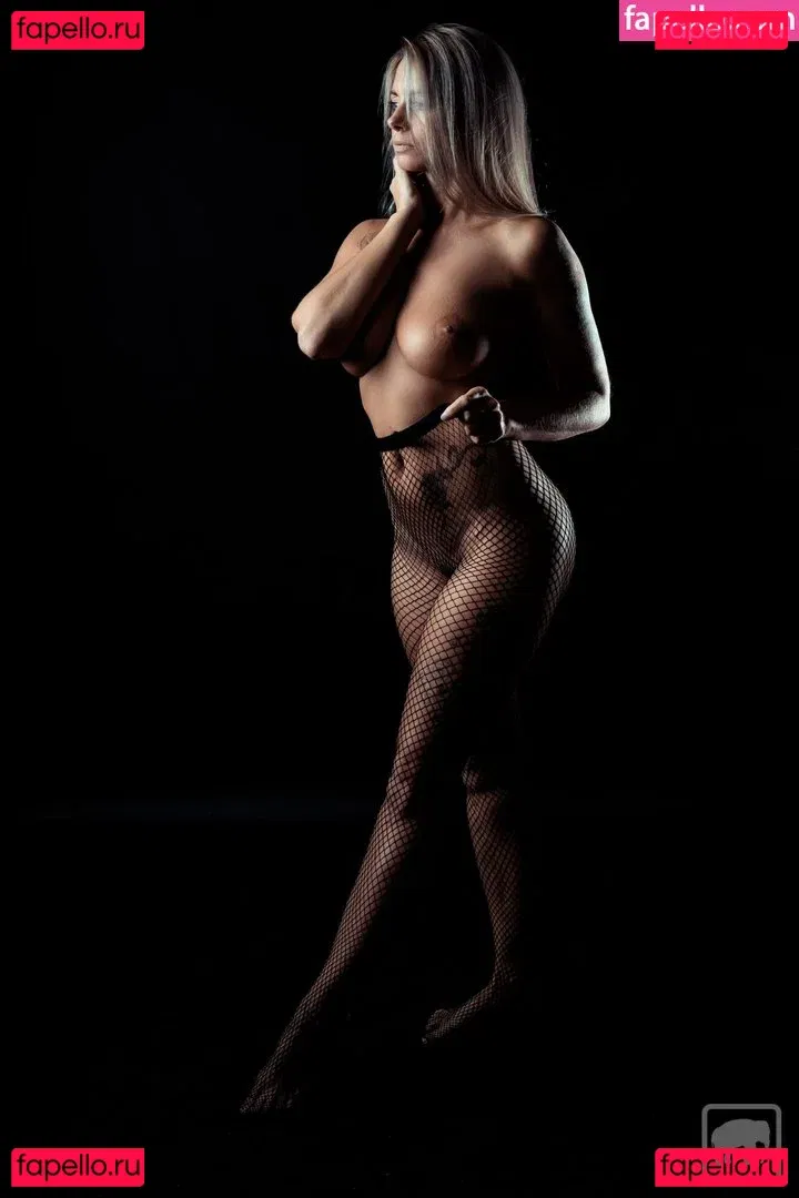 Mya_Lu Onlyfans Photo Gallery 