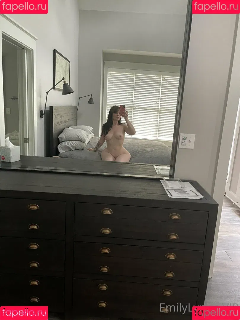 Emily Lynne / MyFreeCams / https: / theemilylynne / themilylynne Onlyfans Photo Gallery 
