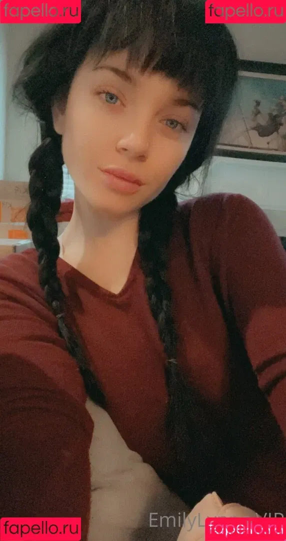 Emily Lynne / MyFreeCams / https: / theemilylynne / themilylynne Onlyfans Photo Gallery 