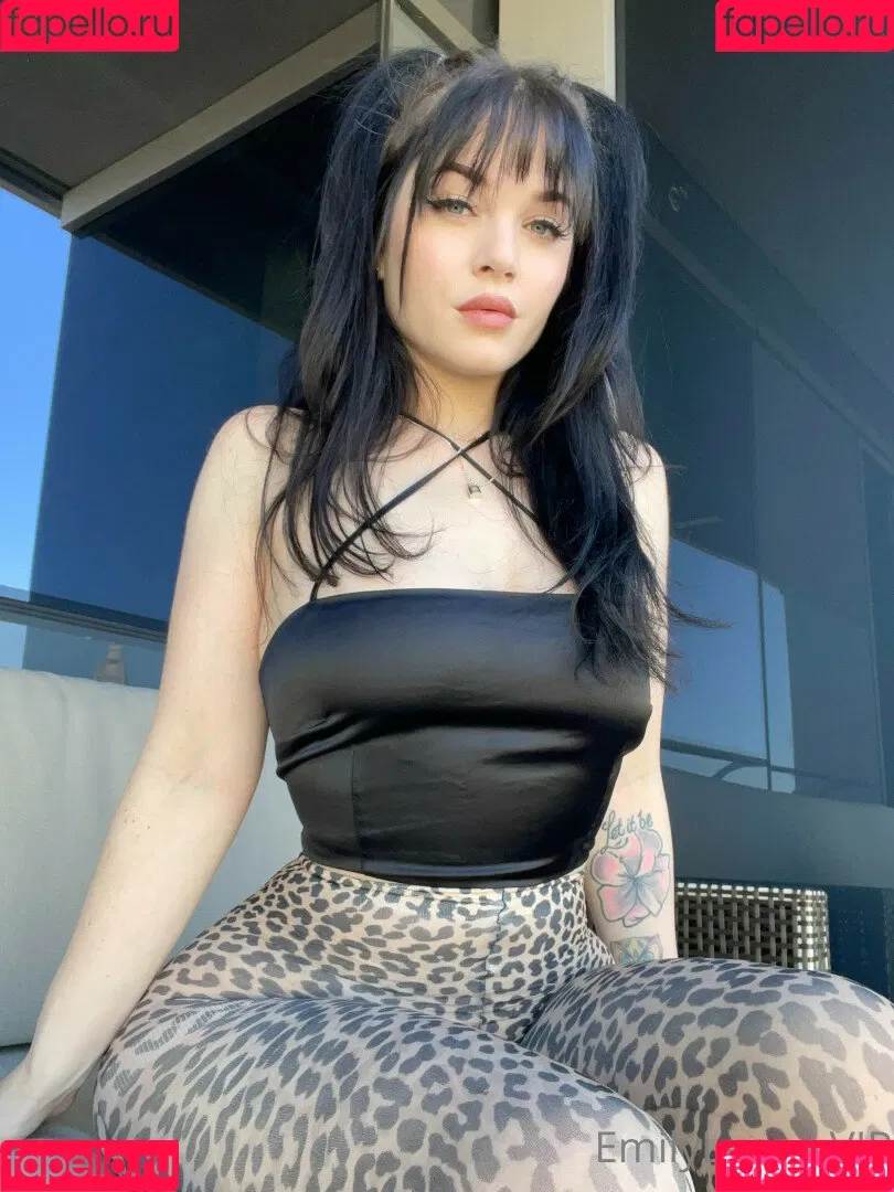Emily Lynne / MyFreeCams / https: / theemilylynne / themilylynne Onlyfans Photo Gallery 