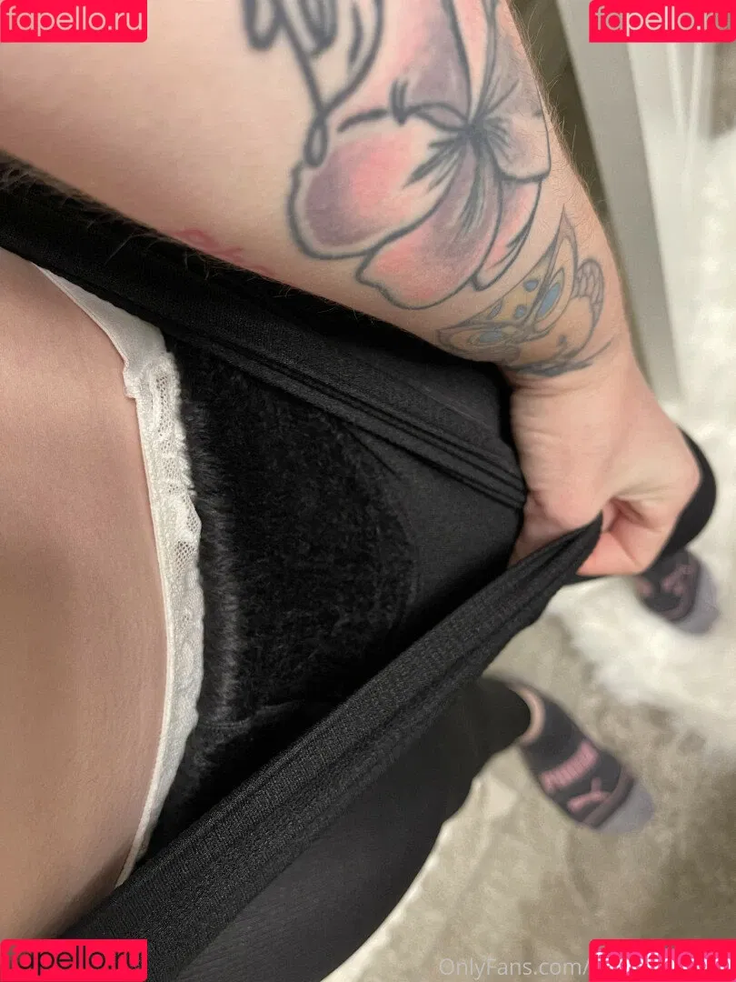 Emily Lynne / MyFreeCams / https: / theemilylynne / themilylynne Onlyfans Photo Gallery 
