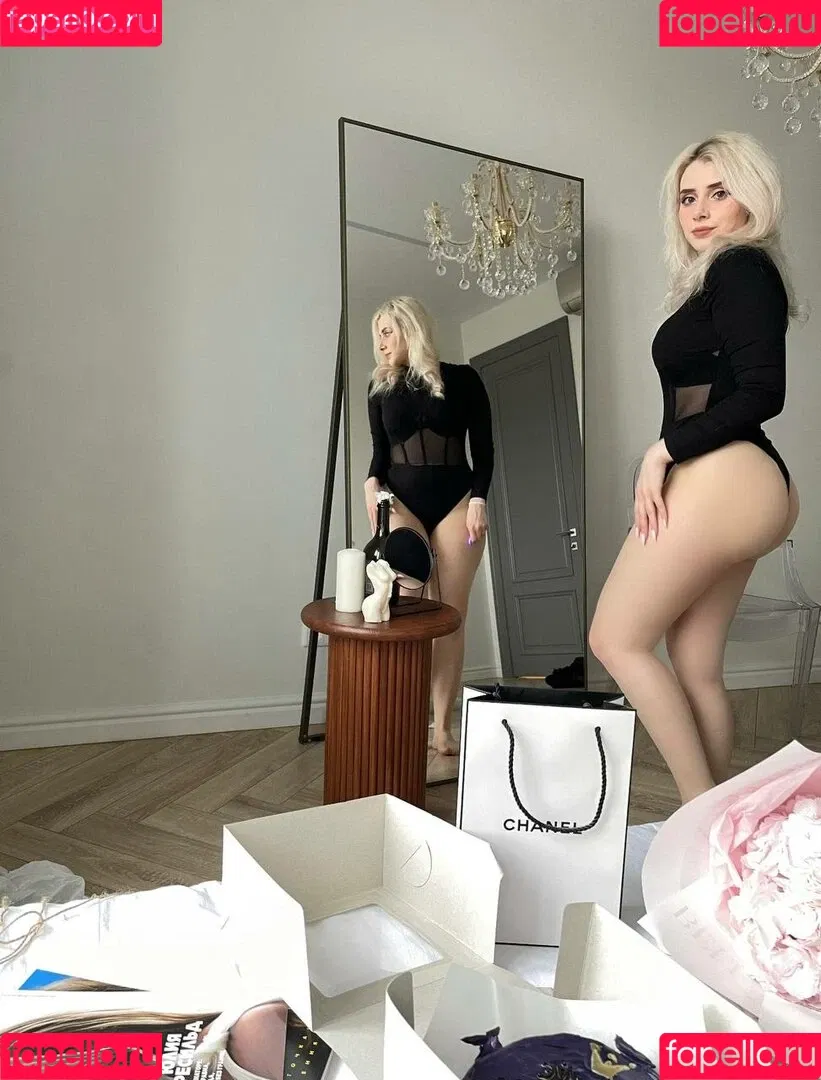 Sveta Sollar / Svetа Sollar / svetasollar Onlyfans Photo Gallery 