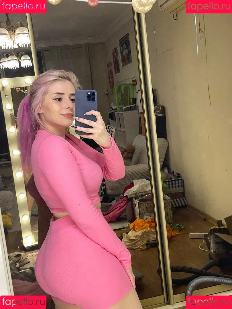 Sveta Sollar / Svetа Sollar / svetasollar Onlyfans Photo Gallery 