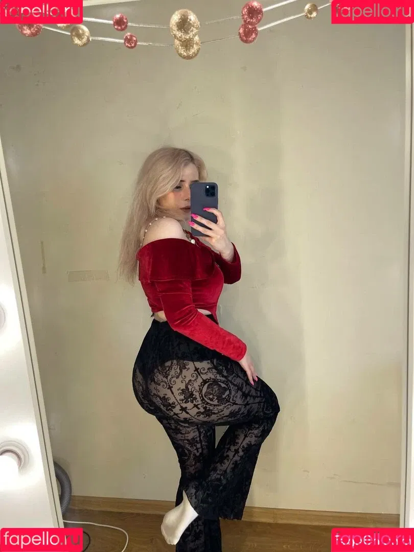 Sveta Sollar / Svetа Sollar / svetasollar Onlyfans Photo Gallery 