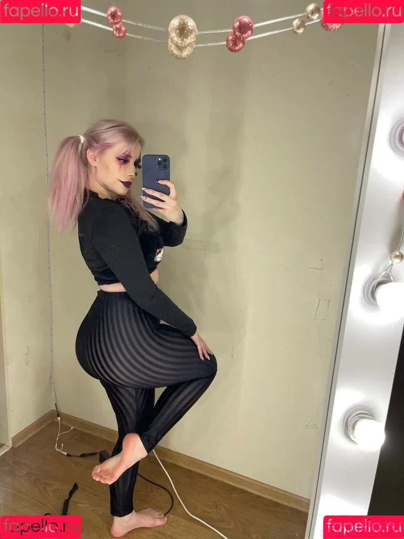 Sveta Sollar / Svetа Sollar / svetasollar Onlyfans Photo Gallery 