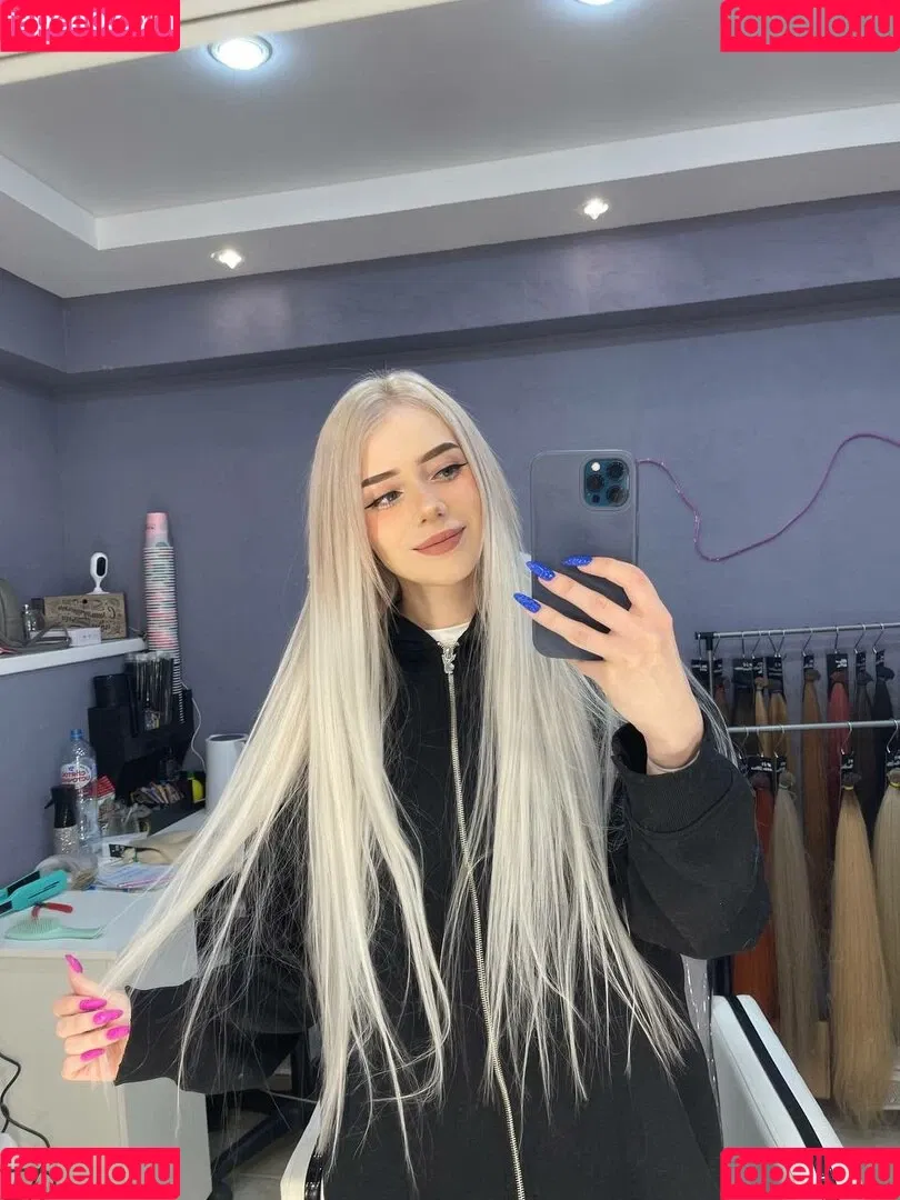 Sveta Sollar / Svetа Sollar / svetasollar Onlyfans Photo Gallery 