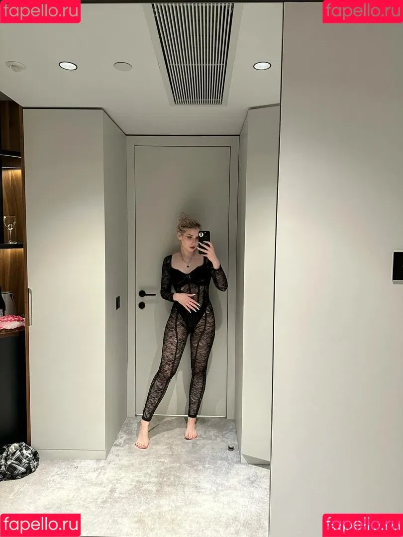 Sveta Sollar / Svetа Sollar / svetasollar Onlyfans Photo Gallery 