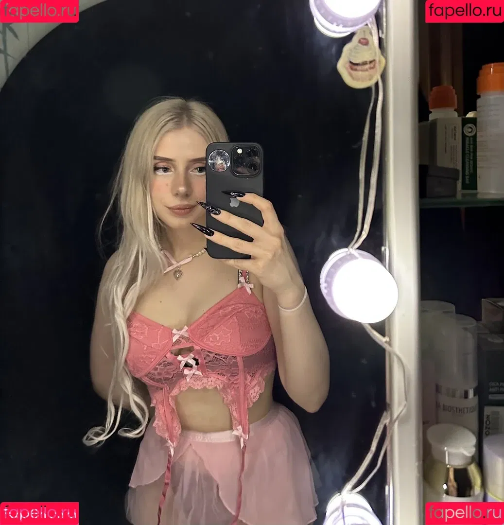 Sveta Sollar / Svetа Sollar / svetasollar Onlyfans Photo Gallery 
