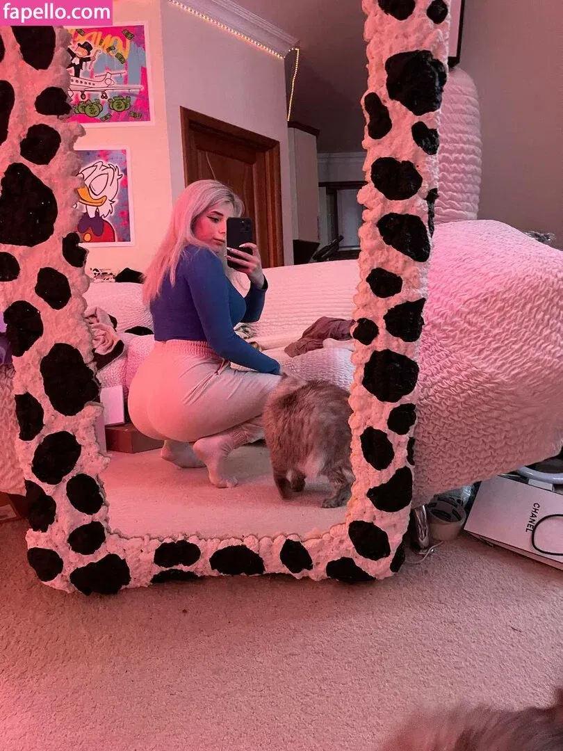 Sveta Sollar / Svetа Sollar / svetasollar Onlyfans Photo Gallery 