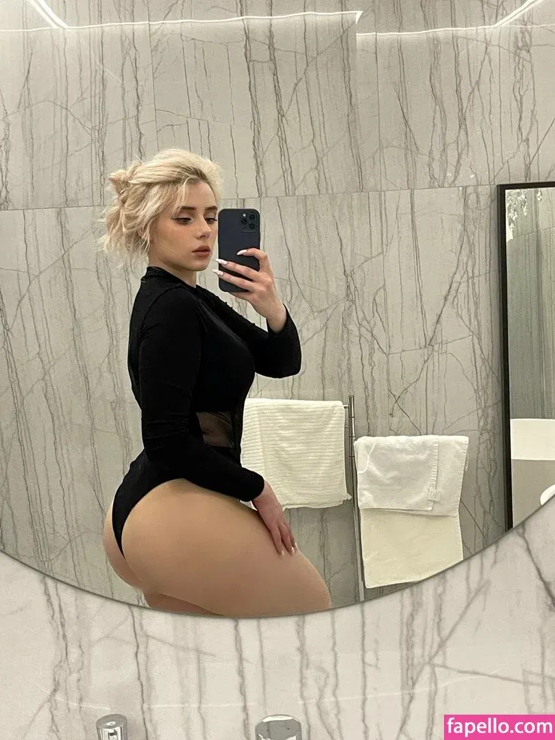 Sveta Sollar / Svetа Sollar / svetasollar Onlyfans Photo Gallery 