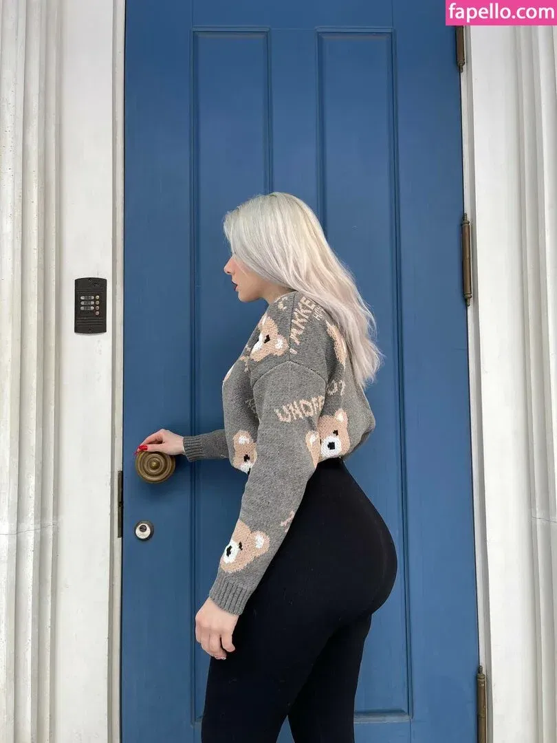 Sveta Sollar / Svetа Sollar / svetasollar Onlyfans Photo Gallery 