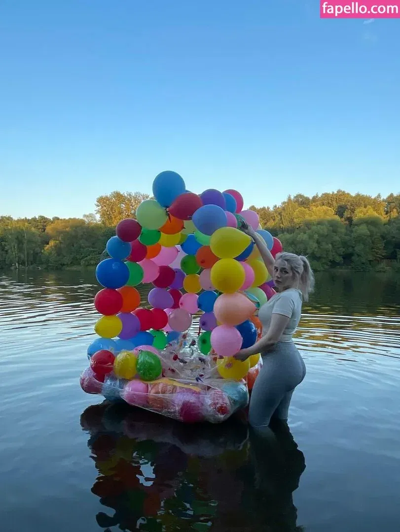 Sveta Sollar / Svetа Sollar / svetasollar Onlyfans Photo Gallery 