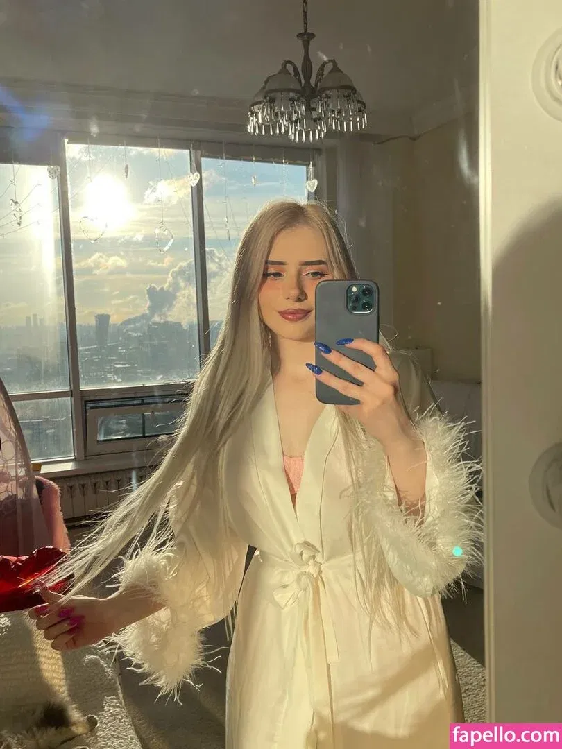 Sveta Sollar / Svetа Sollar / svetasollar Onlyfans Photo Gallery 