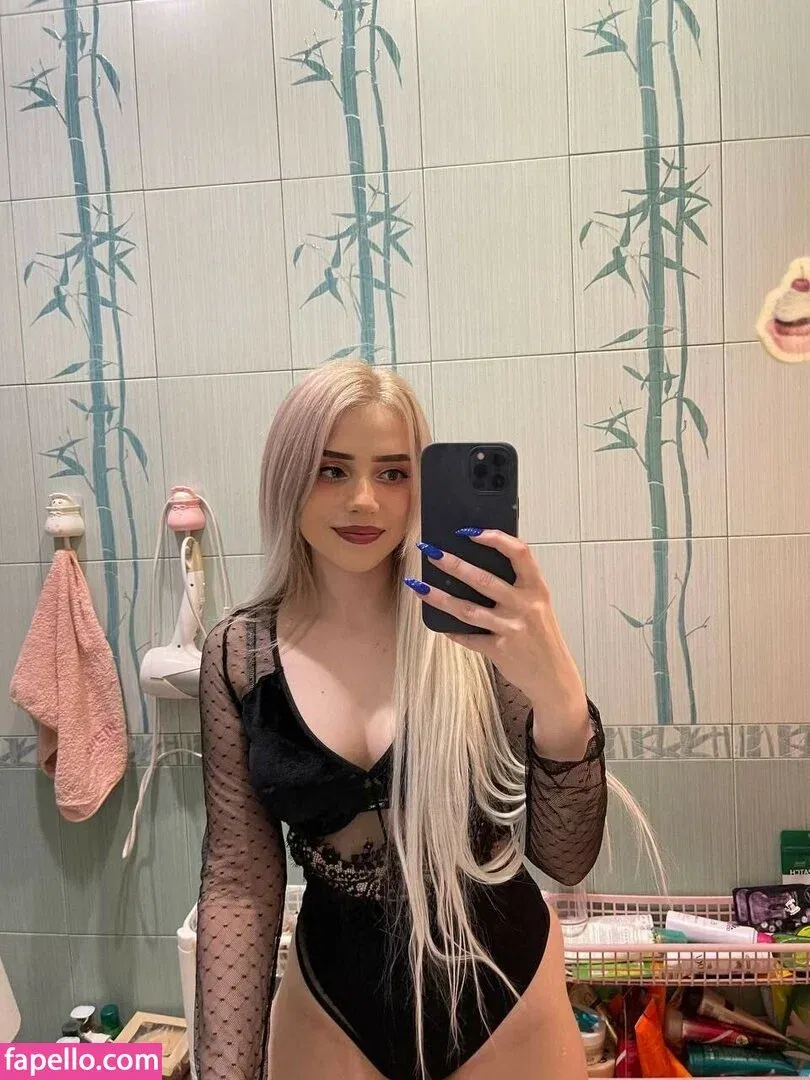 Sveta Sollar / Svetа Sollar / svetasollar Onlyfans Photo Gallery 