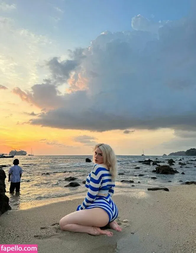 Sveta Sollar / Svetа Sollar / svetasollar Onlyfans Photo Gallery 