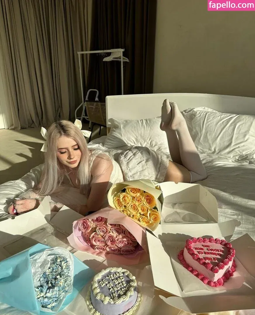 Sveta Sollar / Svetа Sollar / svetasollar Onlyfans Photo Gallery 