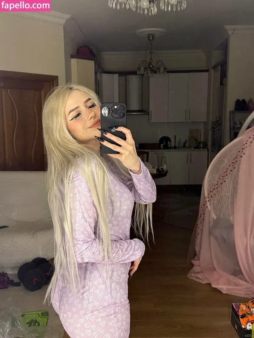 Sveta Sollar / Svetа Sollar / svetasollar Onlyfans Photo Gallery 