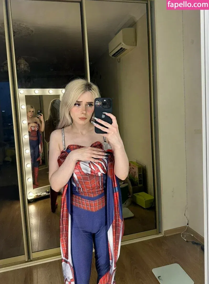 Sveta Sollar / Svetа Sollar / svetasollar Onlyfans Photo Gallery 