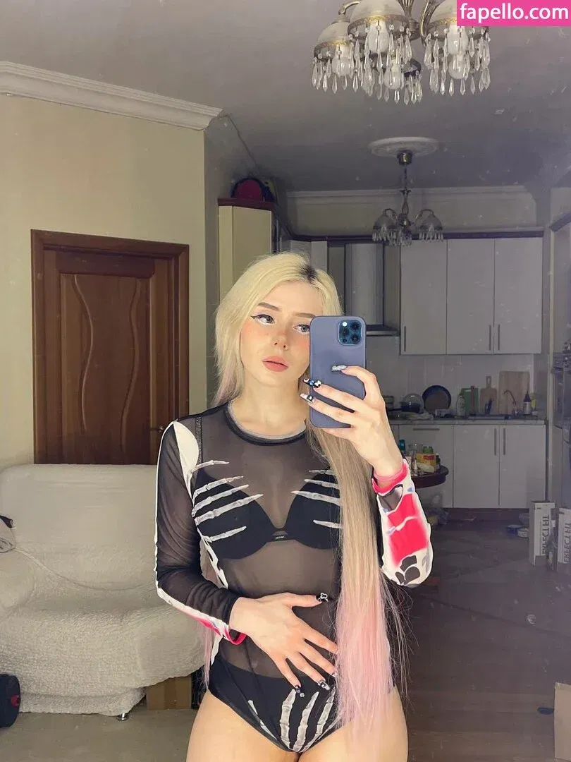 Sveta Sollar / Svetа Sollar / svetasollar Onlyfans Photo Gallery 