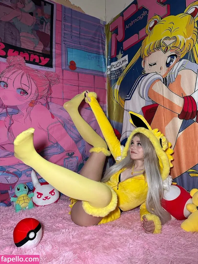 Sveta Sollar / Svetа Sollar / svetasollar Onlyfans Photo Gallery 