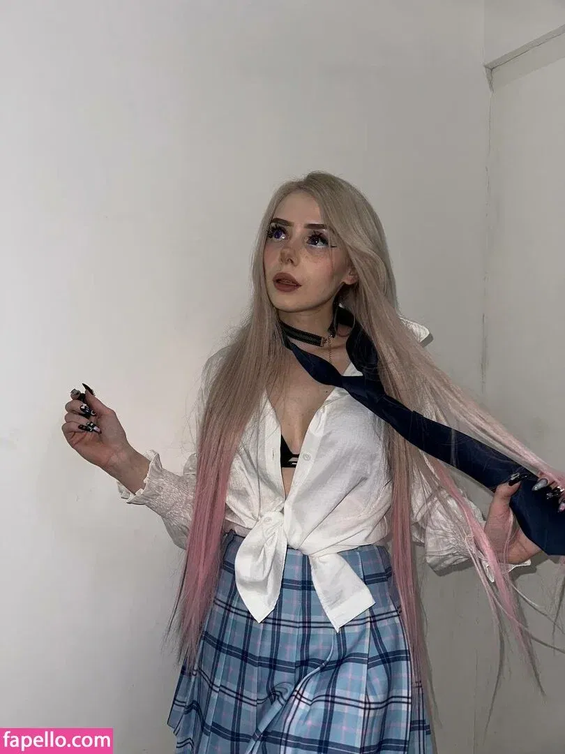 Sveta Sollar / Svetа Sollar / svetasollar Onlyfans Photo Gallery 