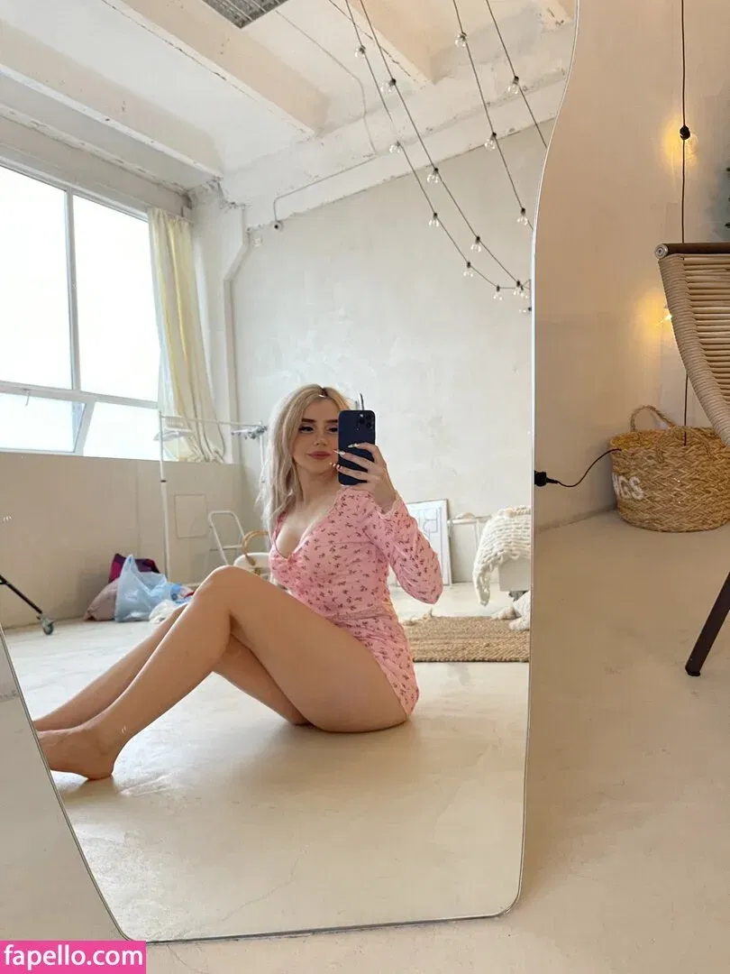 Sveta Sollar / Svetа Sollar / svetasollar Onlyfans Photo Gallery 