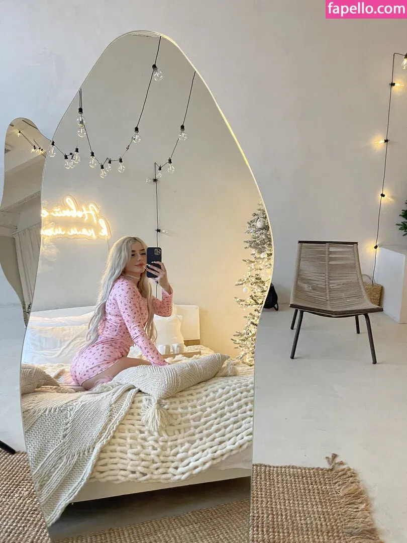 Sveta Sollar / Svetа Sollar / svetasollar Onlyfans Photo Gallery 