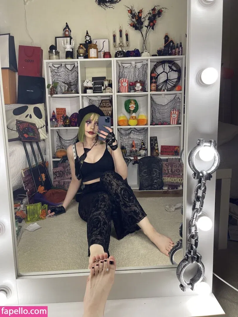 Sveta Sollar / Svetа Sollar / svetasollar Onlyfans Photo Gallery 