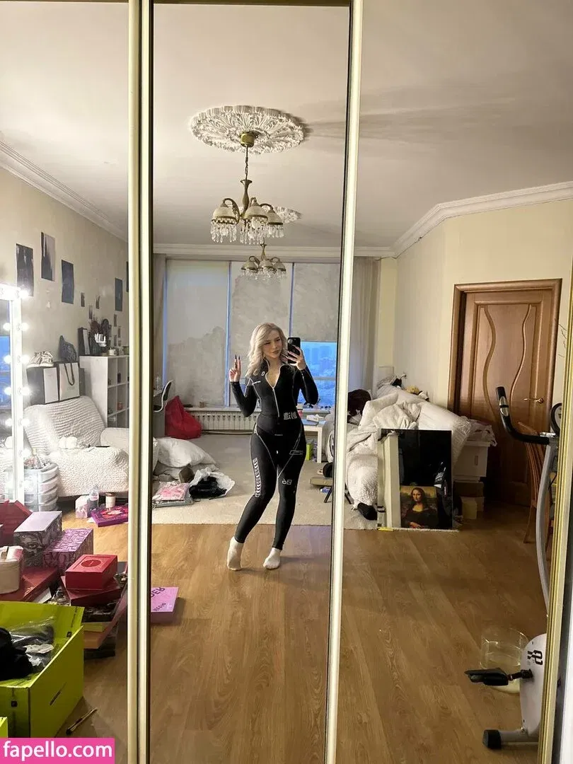 Sveta Sollar / Svetа Sollar / svetasollar Onlyfans Photo Gallery 