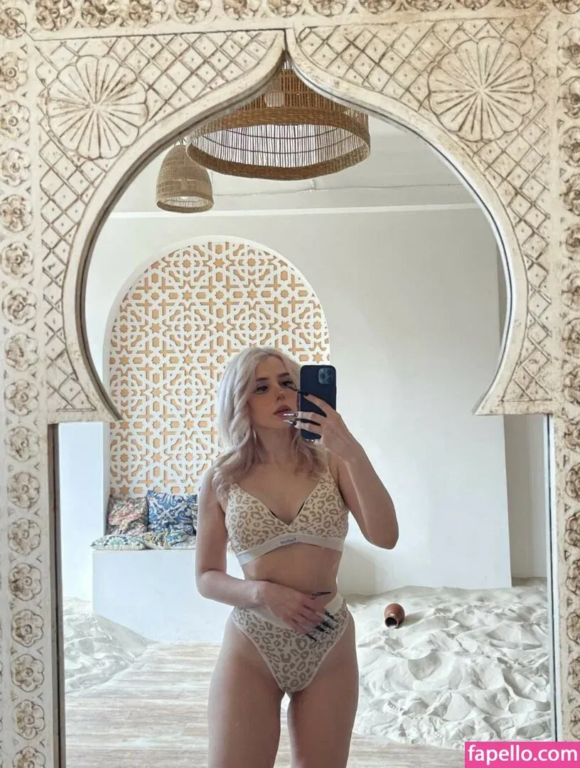 Sveta Sollar / Svetа Sollar / svetasollar Onlyfans Photo Gallery 