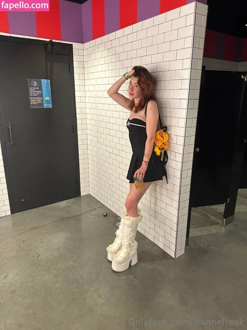 lilannefreak Onlyfans Photo Gallery 