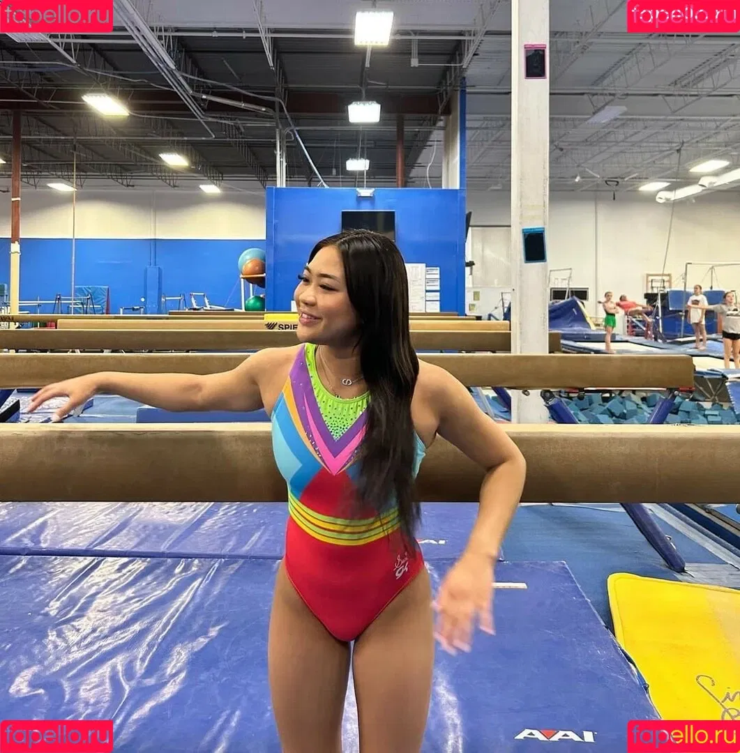 Suni Lee / sunisalee / u144353206 Onlyfans Photo Gallery 