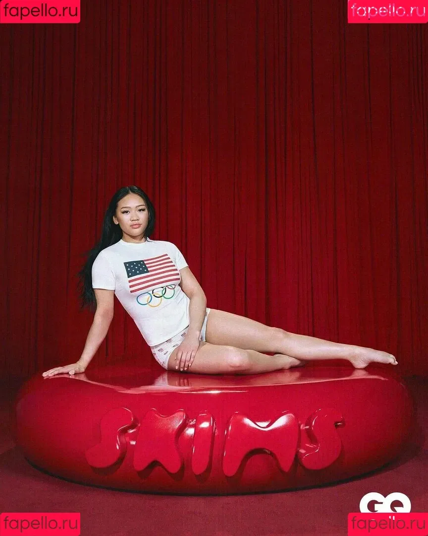 Suni Lee / sunisalee / u144353206 Onlyfans Photo Gallery 