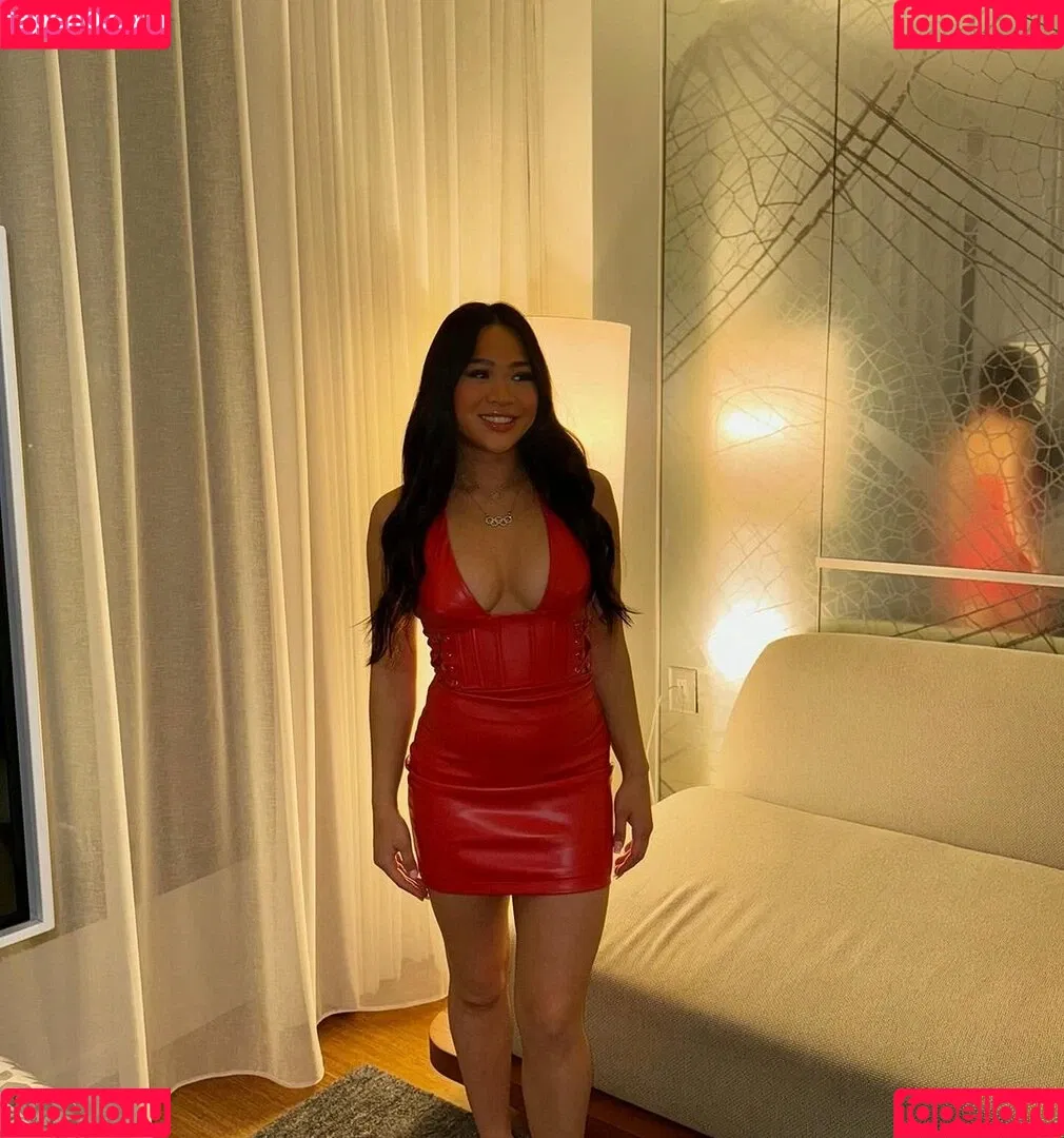 Suni Lee / sunisalee / u144353206 Onlyfans Photo Gallery 