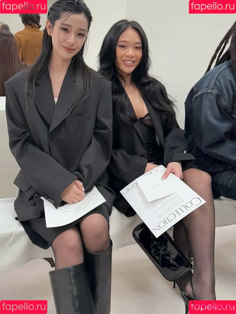 Suni Lee / sunisalee / u144353206 Onlyfans Photo Gallery 