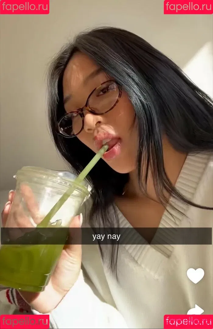 Suni Lee / sunisalee / u144353206 Onlyfans Photo Gallery 