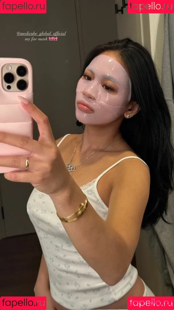 Suni Lee / sunisalee / u144353206 Onlyfans Photo Gallery 