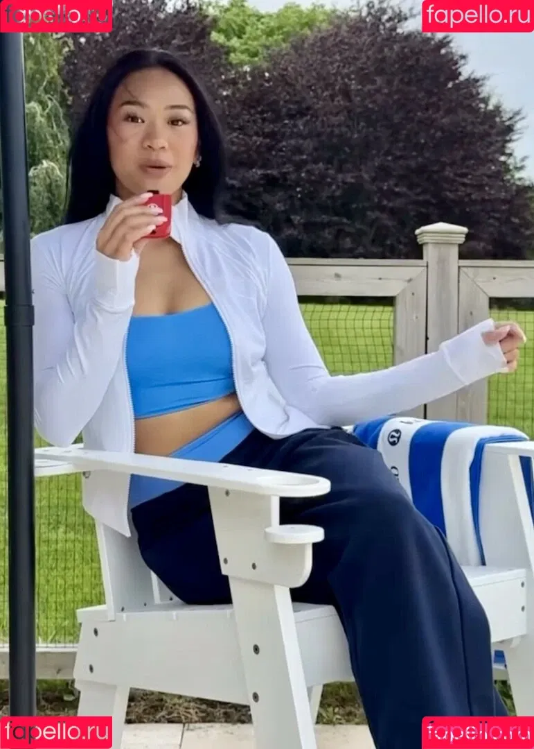 Suni Lee / sunisalee / u144353206 Onlyfans Photo Gallery 