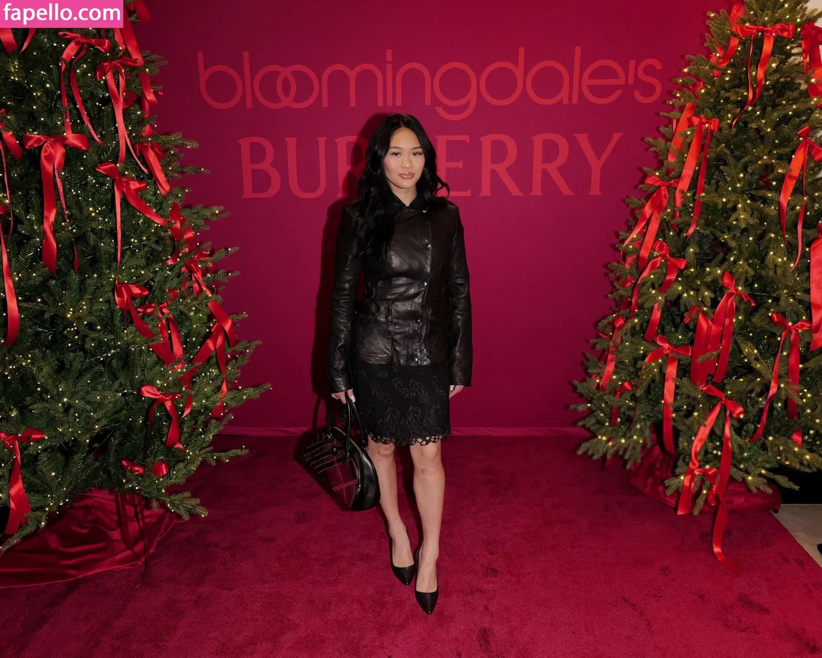 Suni Lee / sunisalee / u144353206 Onlyfans Photo Gallery 