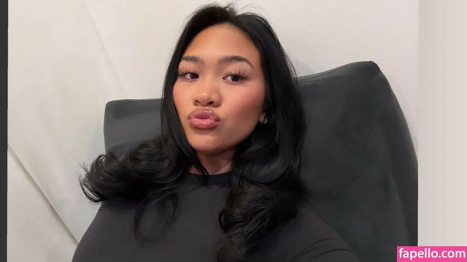 Suni Lee / sunisalee / u144353206 Onlyfans Photo Gallery 