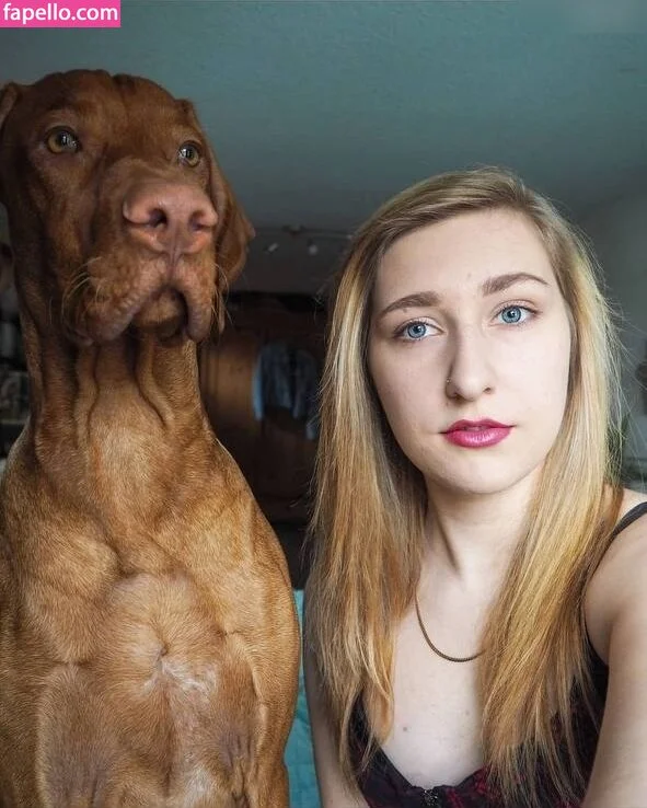 nadine22 / nadineoffical_ Onlyfans Photo Gallery 