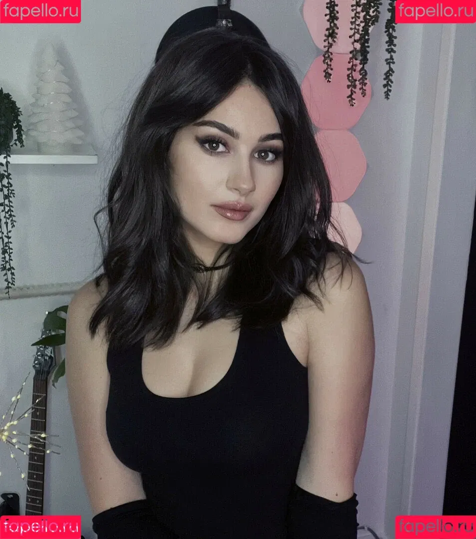 Palmbee / juju_666_ / palmbaee / palmbeee Onlyfans Photo Gallery 