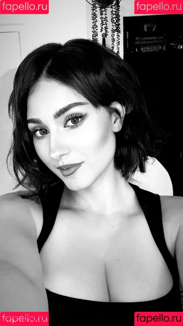 Palmbee / juju_666_ / palmbaee / palmbeee Onlyfans Photo Gallery 