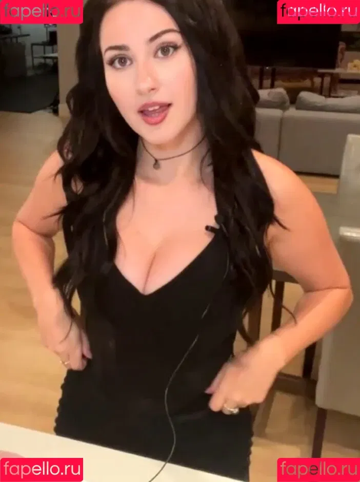 Palmbee / juju_666_ / palmbaee / palmbeee Onlyfans Photo Gallery 