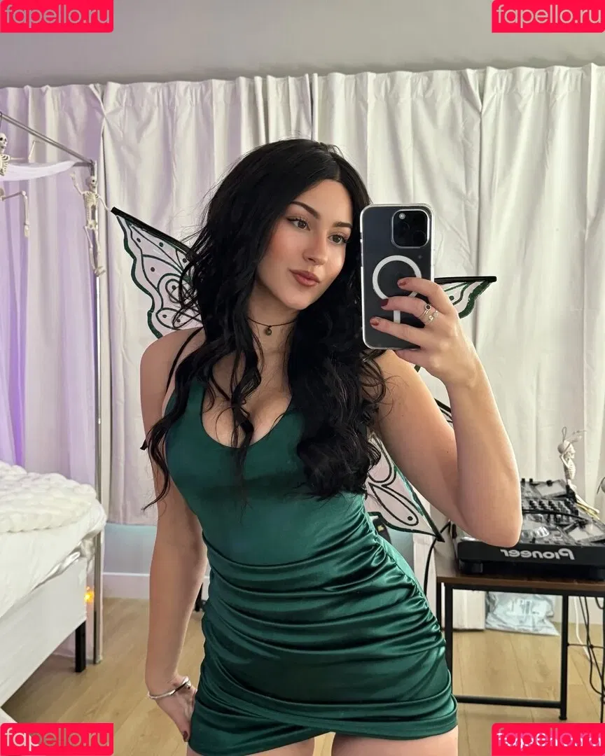 Palmbee / juju_666_ / palmbaee / palmbeee Onlyfans Photo Gallery 