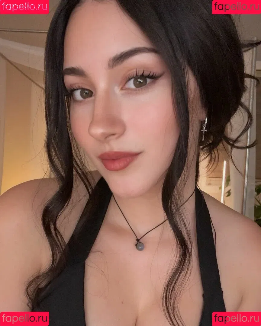 Palmbee / juju_666_ / palmbaee / palmbeee Onlyfans Photo Gallery 
