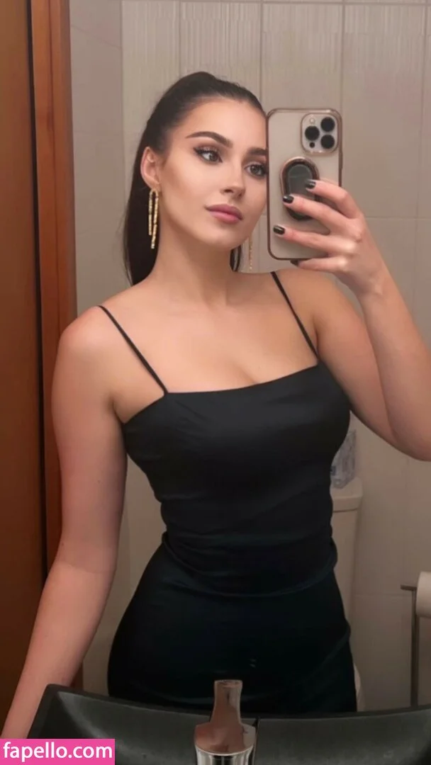 Palmbee / juju_666_ / palmbaee / palmbeee Onlyfans Photo Gallery 