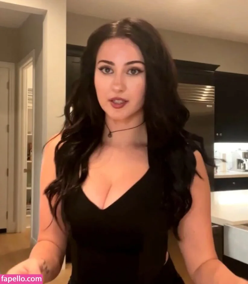 Palmbee / juju_666_ / palmbaee / palmbeee Onlyfans Photo Gallery 