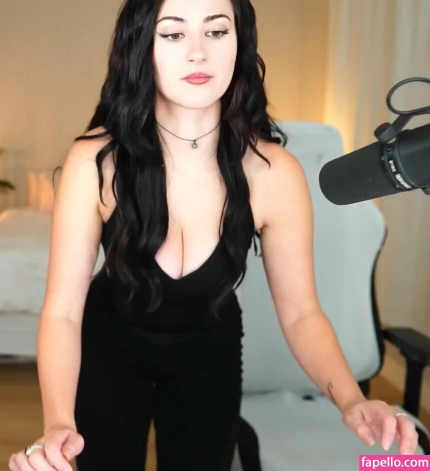 Palmbee / juju_666_ / palmbaee / palmbeee Onlyfans Photo Gallery 