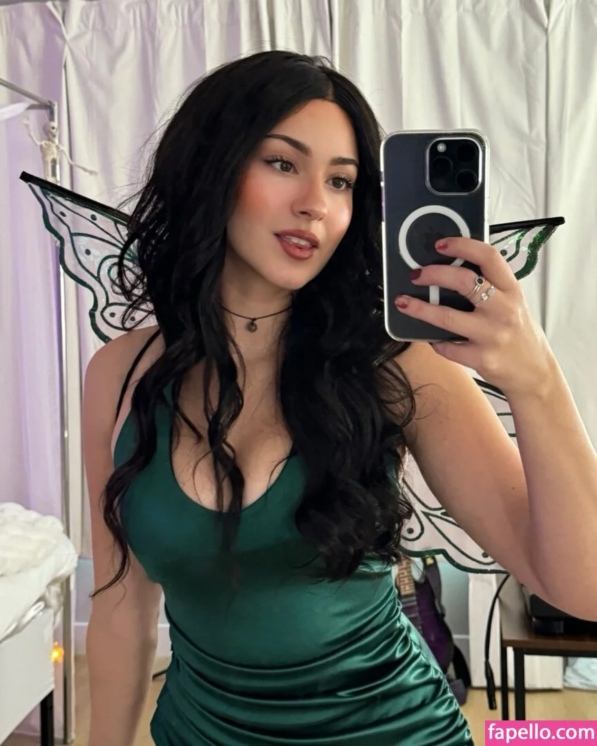 Palmbee / juju_666_ / palmbaee / palmbeee Onlyfans Photo Gallery 